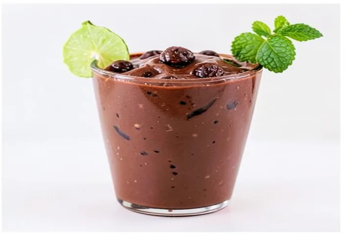 Chocolate Banana Protein Smoothie