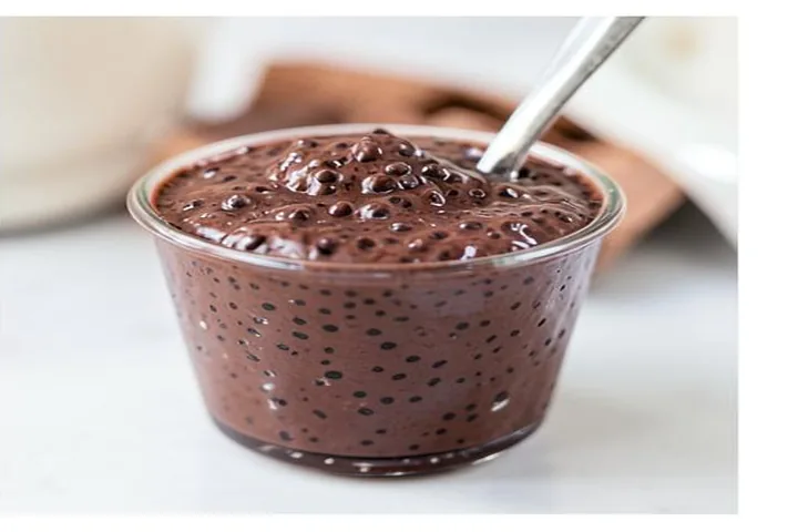 Chocolate Chia Pudding